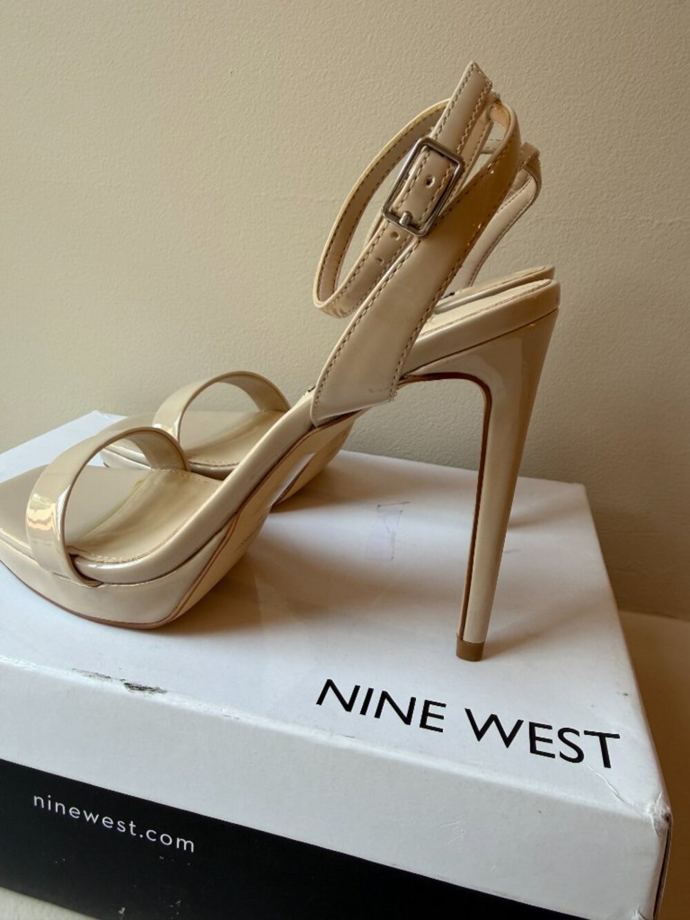 Nine West Nude Stiletto Heels- size 7 - Picture 5 of 8